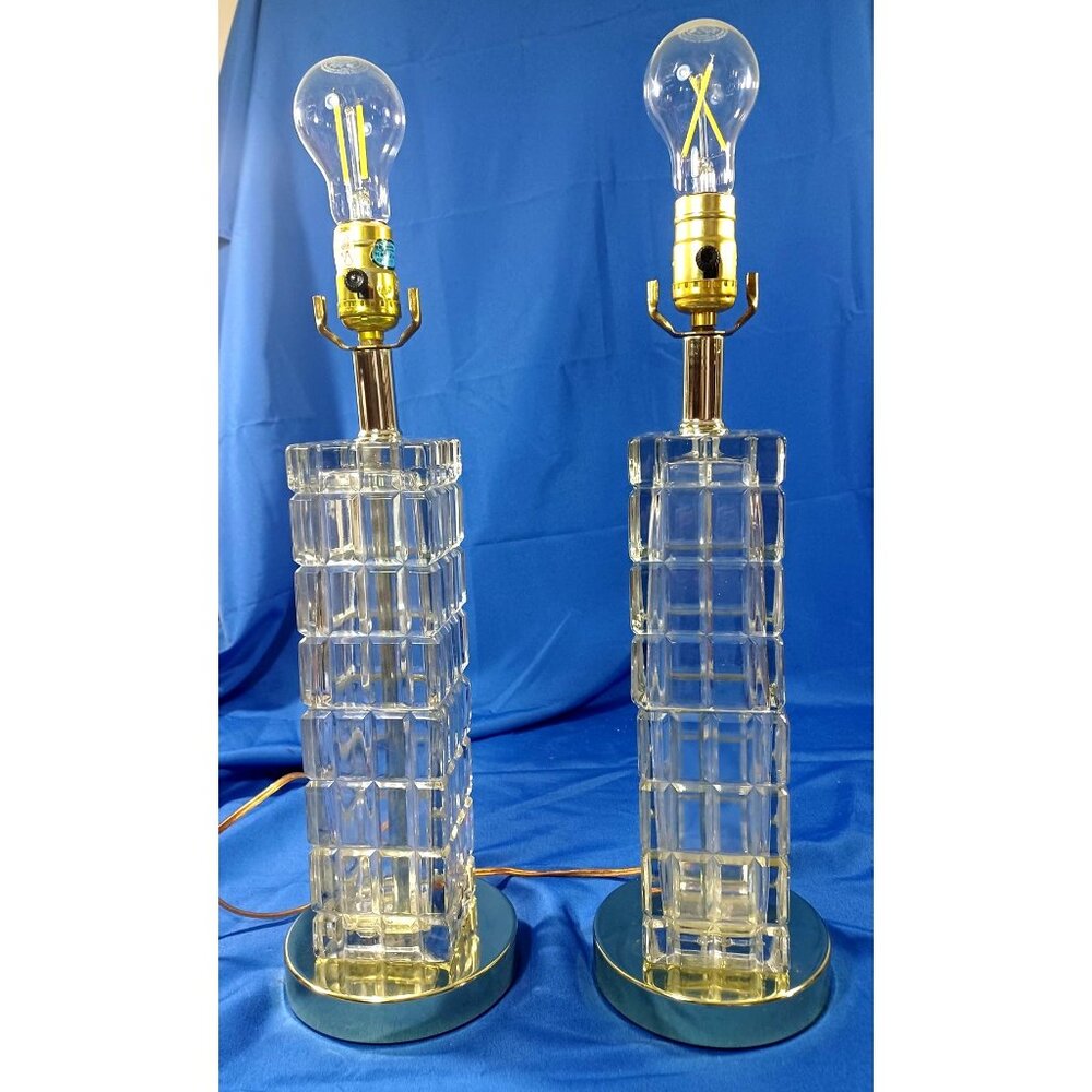 Mid Century Hollywood Regency Crystal & Brass Window Pane Cube Tower Lamps Set - Picture 10 of 13